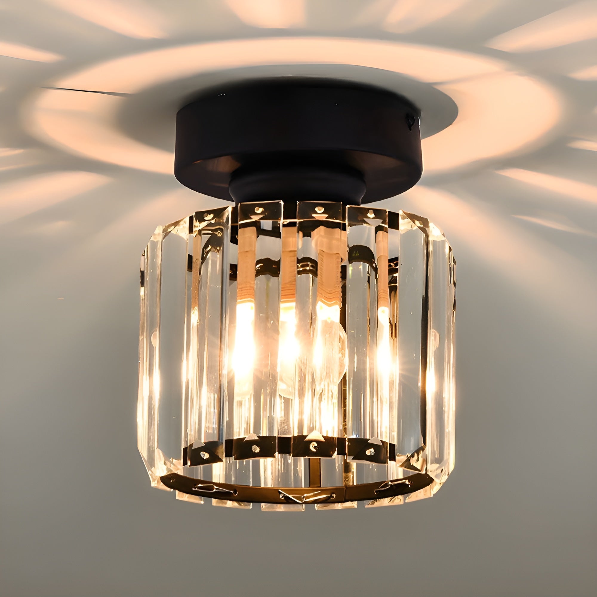 Delyra – Moderne Plafondlamp met Kristallen Gloed