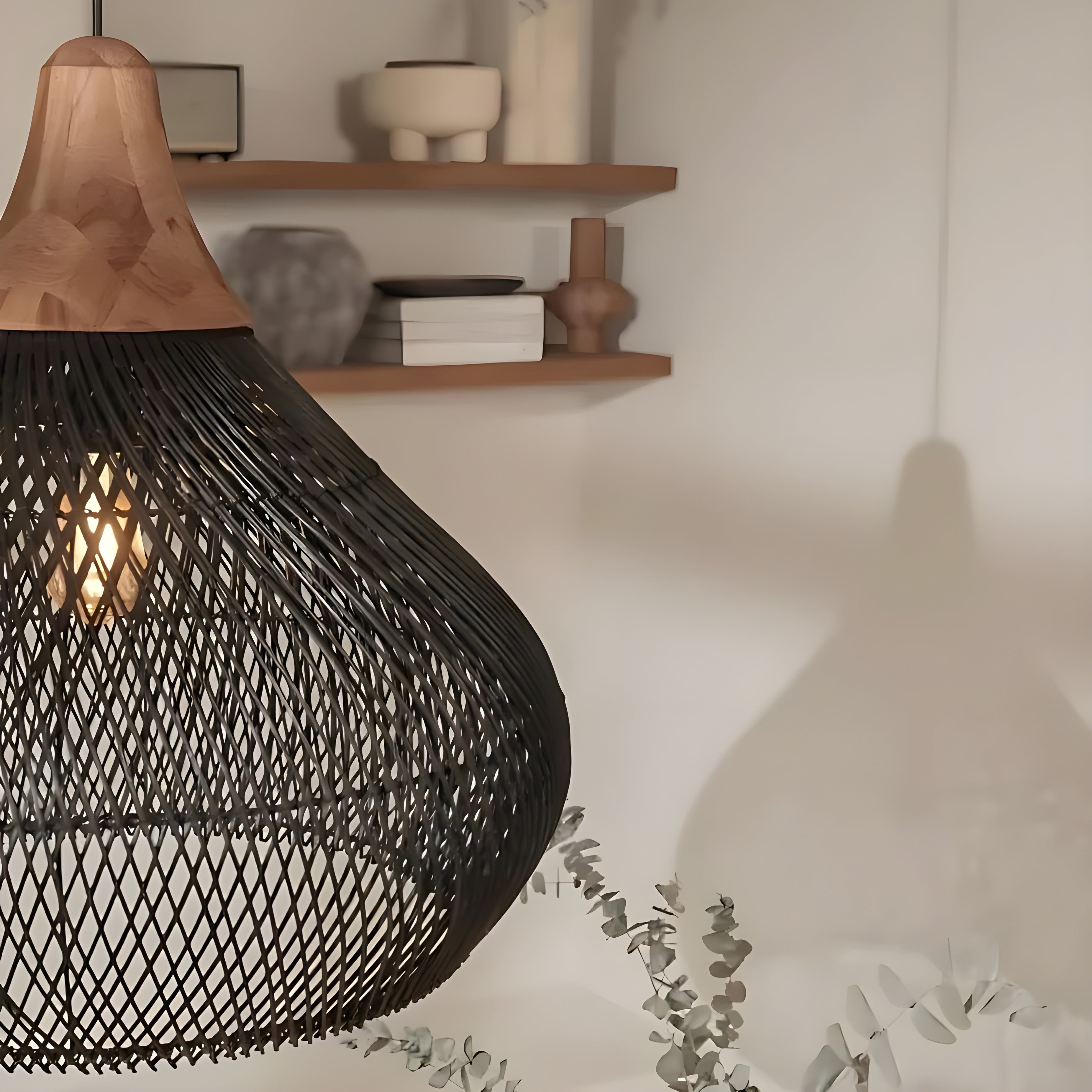 Naturalea Light – Handgemaakte Rotan Hanglamp met Warme Uitstraling