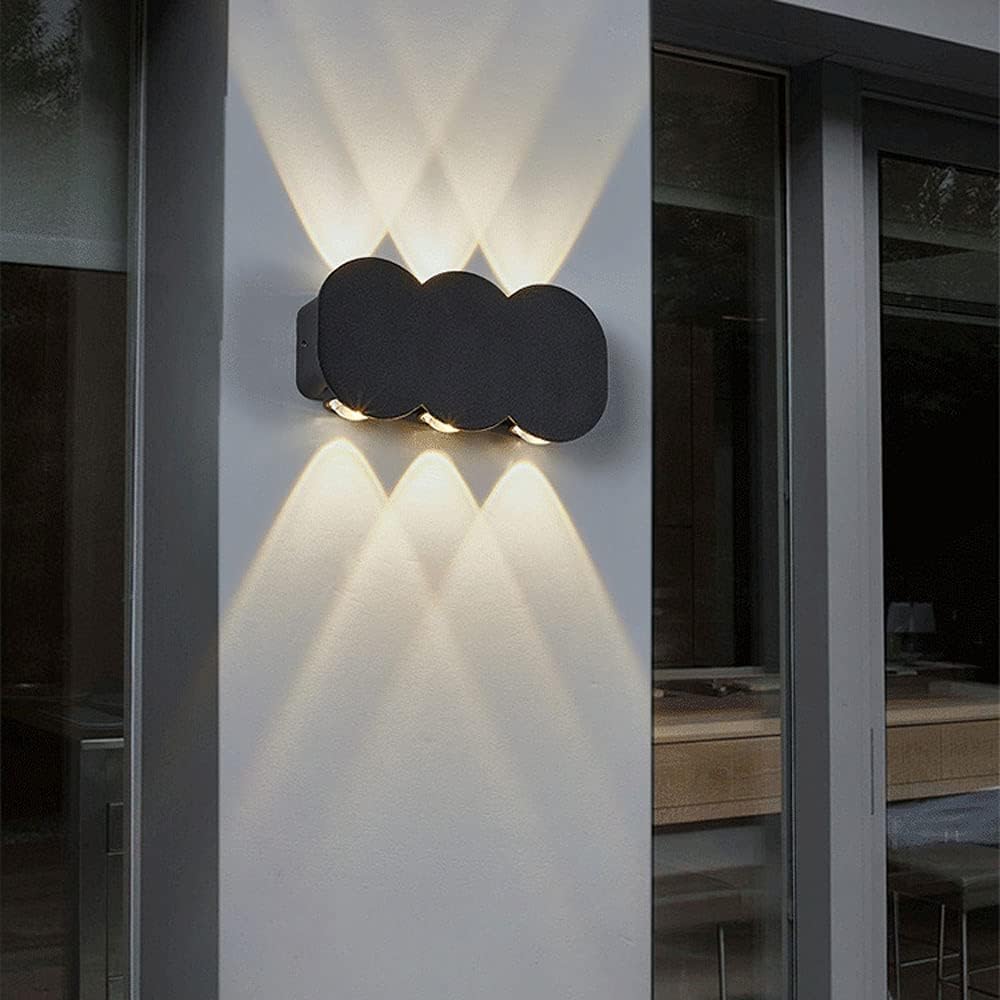 Auro – Moderne Waterdichte Wandlamp in Zwart