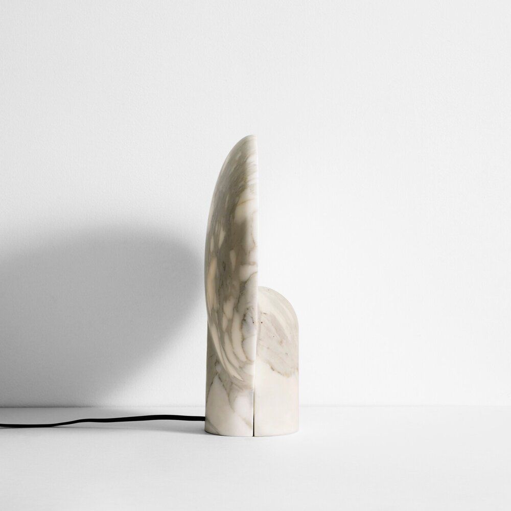 Marbella – Tafellamp van Massief Calacatta Marmer