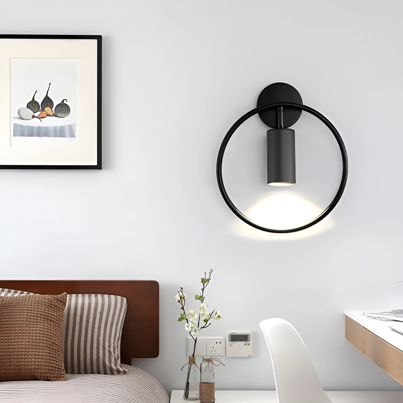 RadiantRing – Moderne LED Wandlamp met Ringdesign