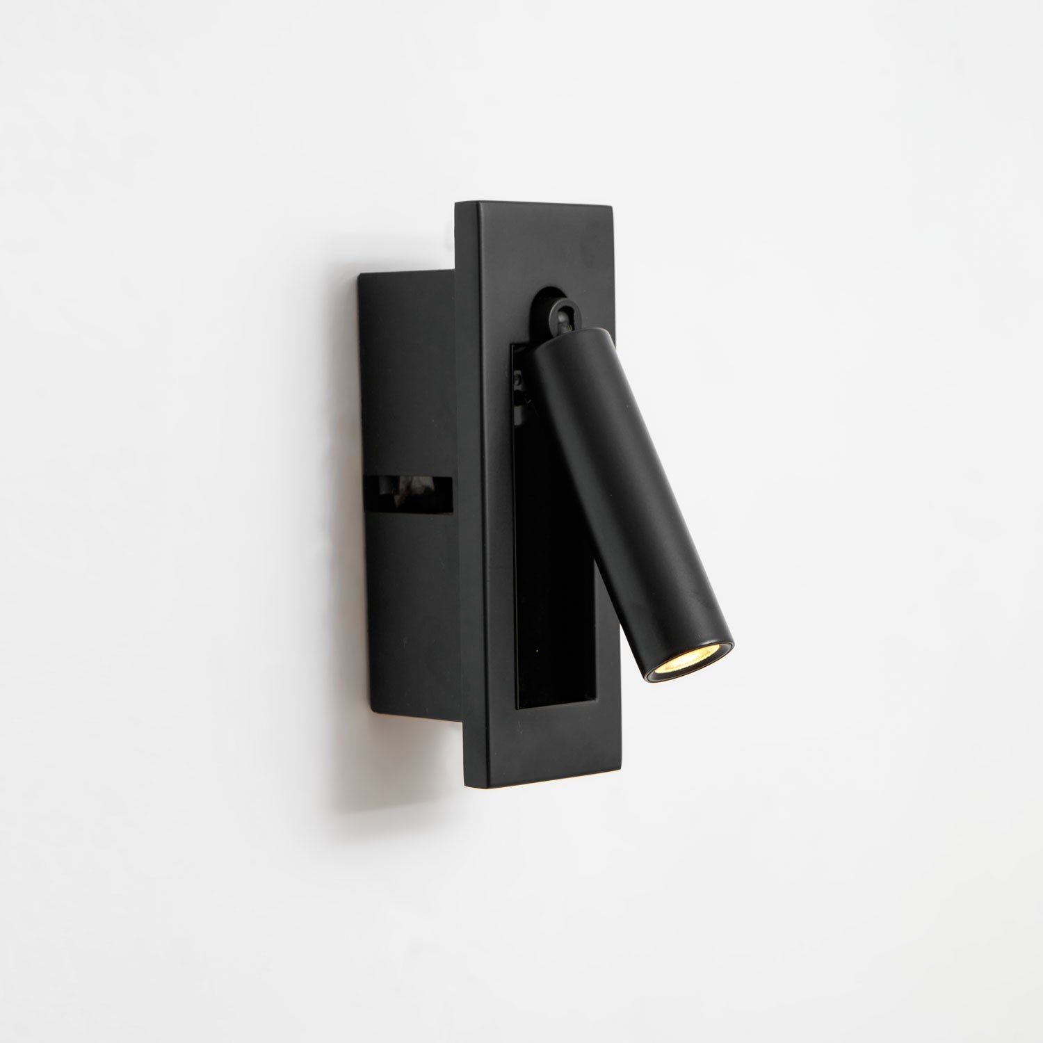 Noreva opklapbare LED wandlamp