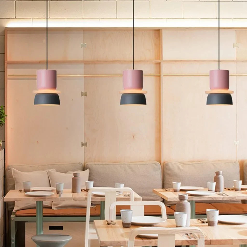 hanglamp van aluminium met een matte coating.– Bonq