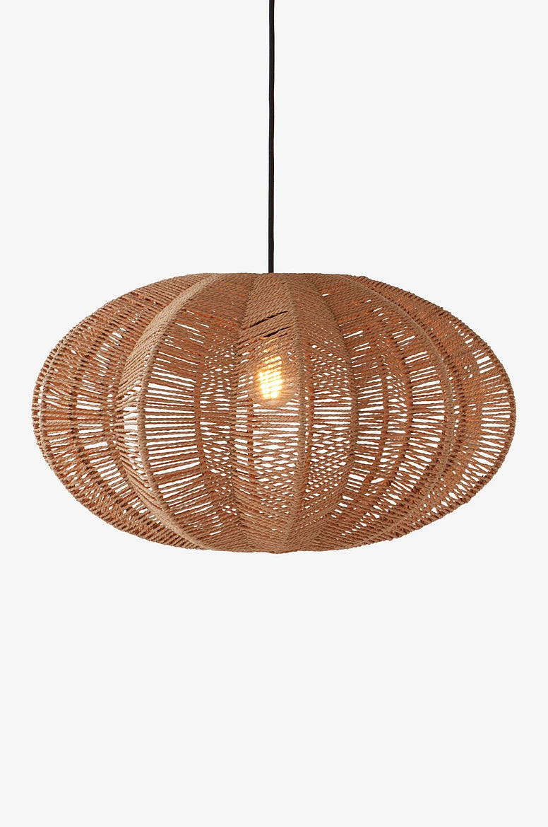 Hanglamp van vlechtwerk en ijzer – Bonq