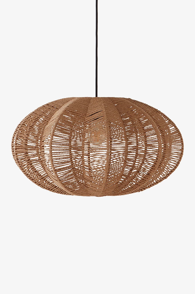 Hanglamp van vlechtwerk en ijzer – Bonq