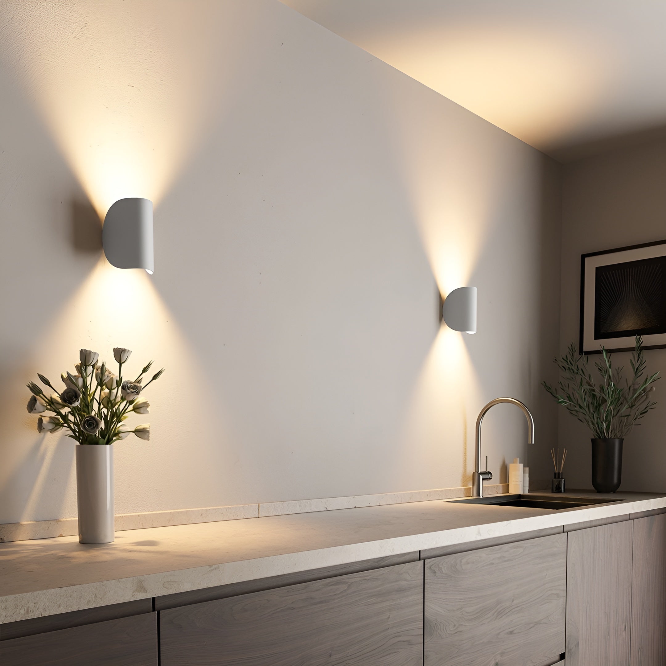 Elyndra – Verstelbare Wandlamp met Sculpturale Vorm