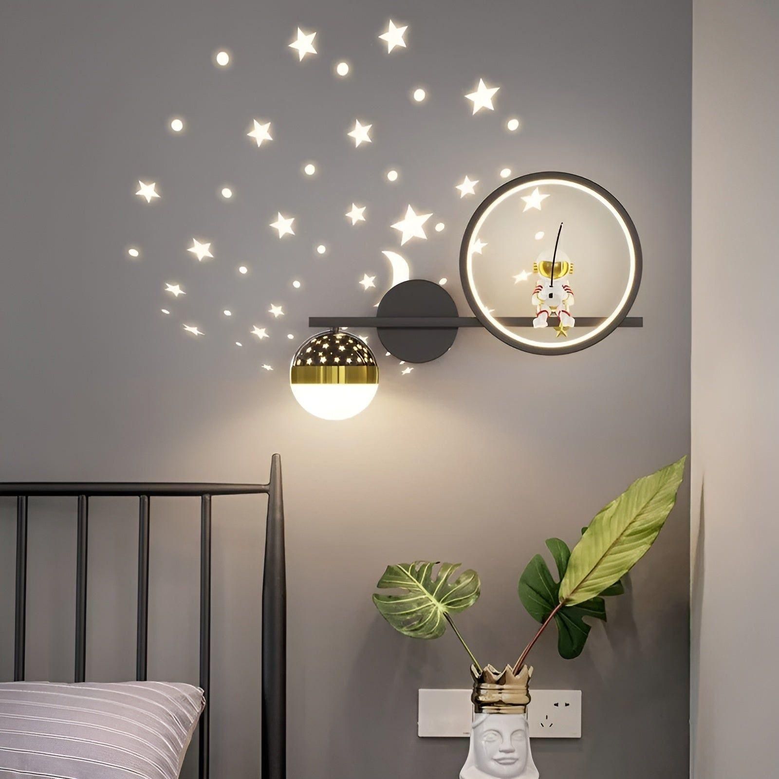 StarryDream – LED Wandlamp met Sterrenprojectie
