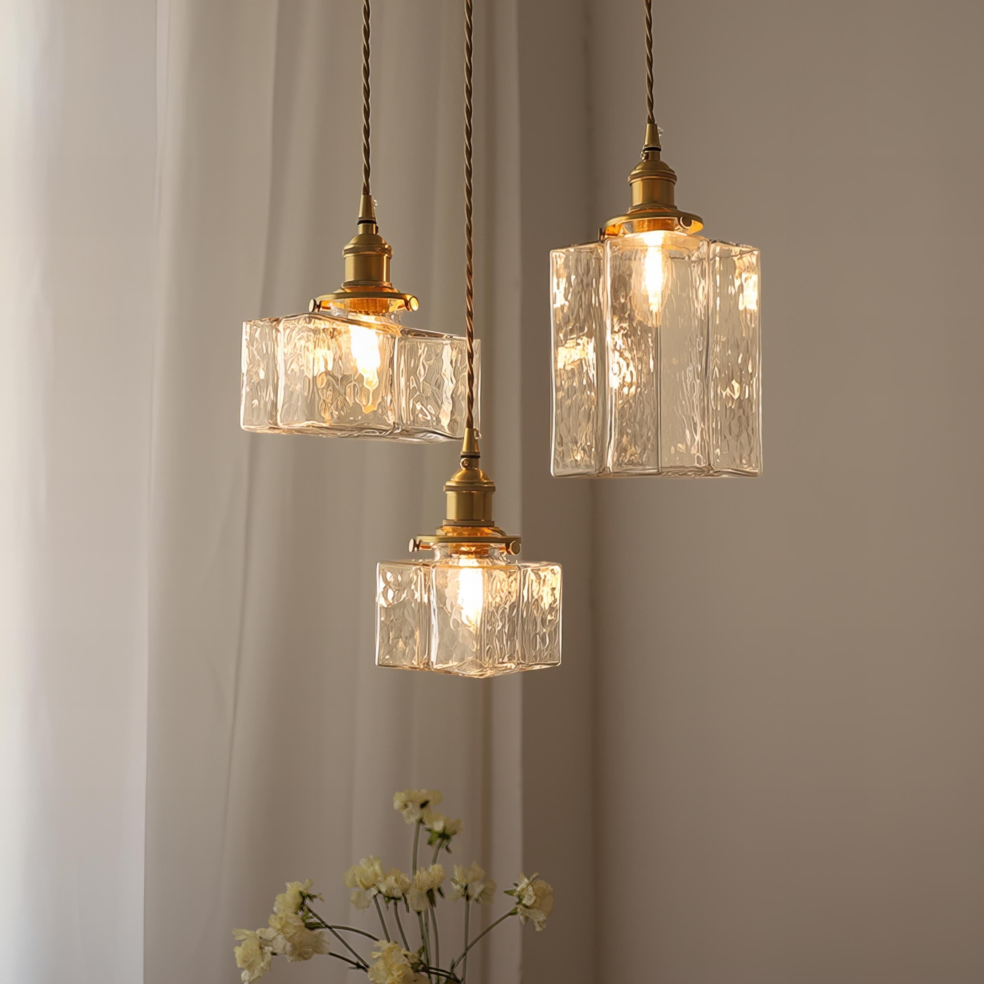 Hanglamp van glas met gouden snoer – Bonq