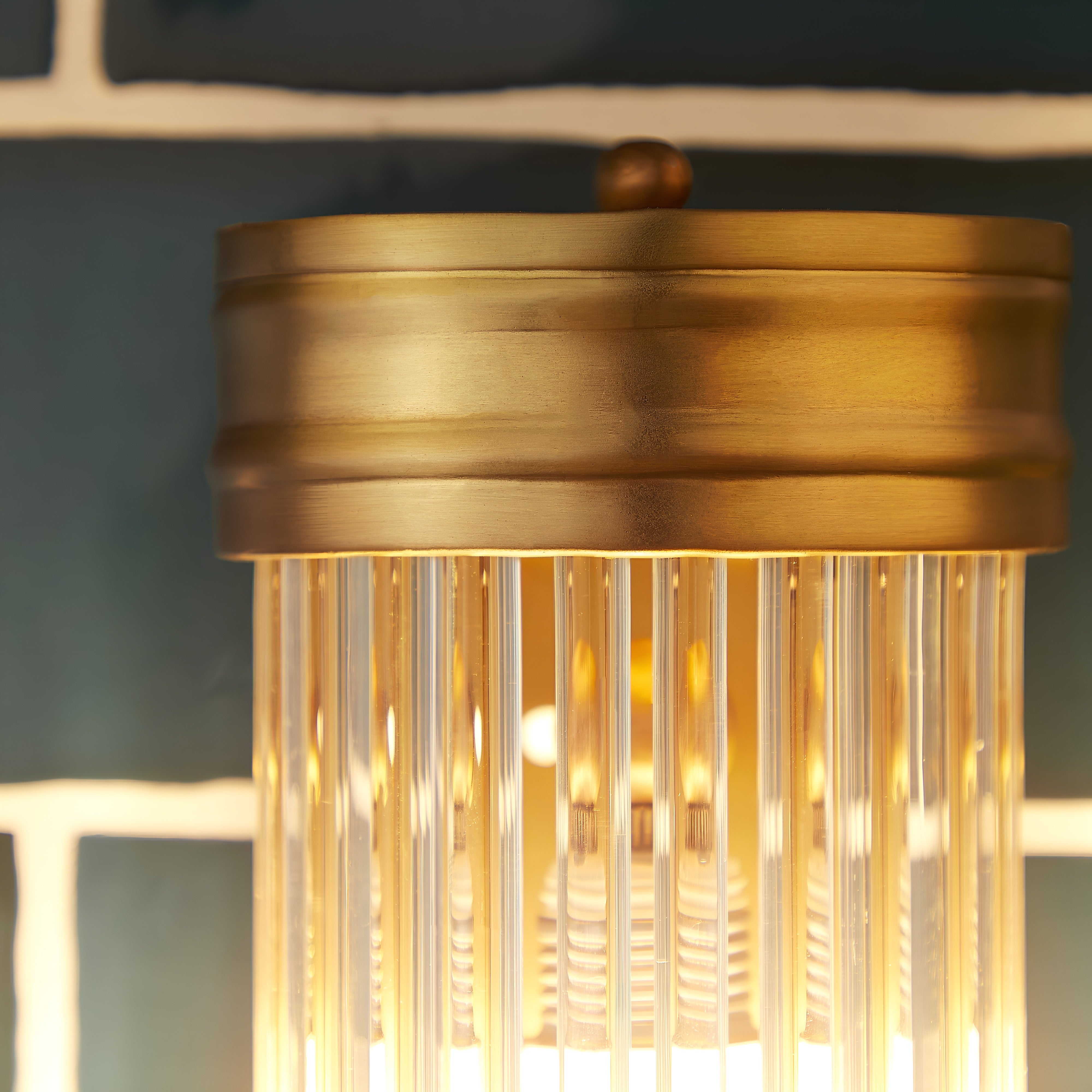 Celvéra – Art-Deco Wandlamp met Zachte Glans