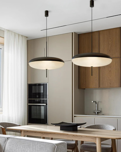 Hanglamp van acryl en ijzer  – Bonq