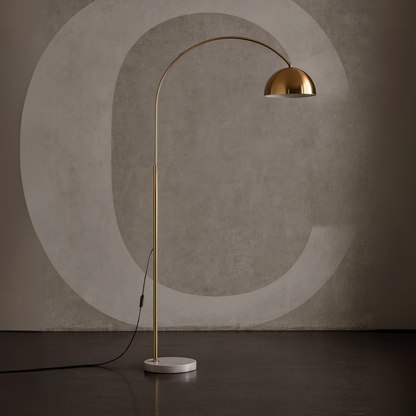 Aurora Arc Booglamp – Modern Design met Gouden Accent & LED