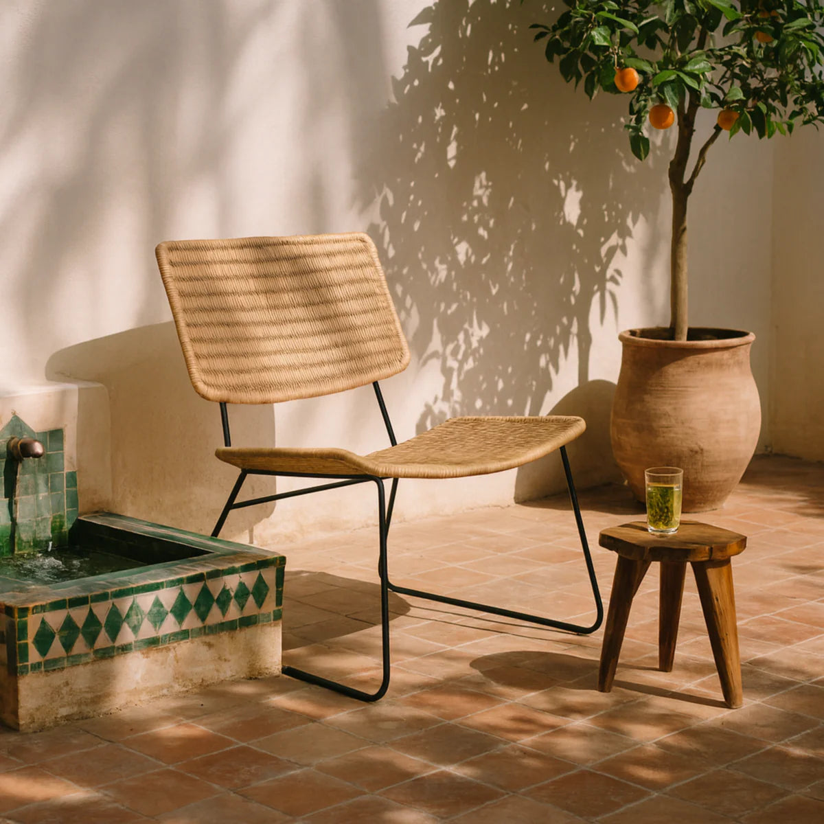 Aelora™ Rotin Stoel – Luchtig Design met Metaal