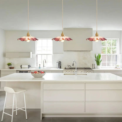 Glazen hanglamp met metalen fitting – Bonq