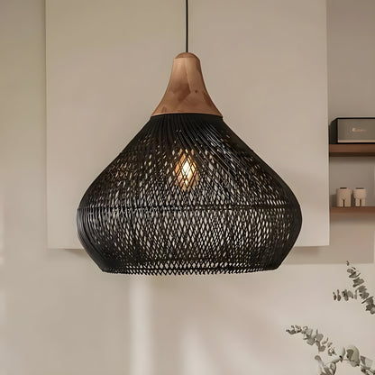 Naturalea Light – Handgemaakte Rotan Hanglamp met Warme Uitstraling