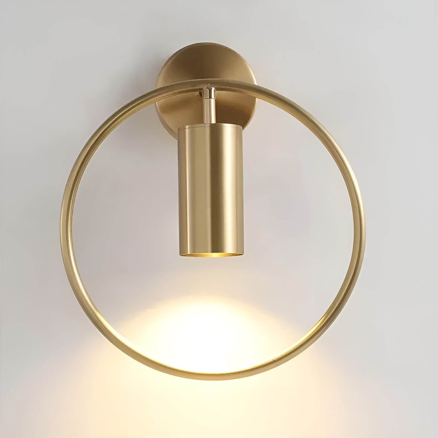 RadiantRing – Moderne LED Wandlamp met Ringdesign