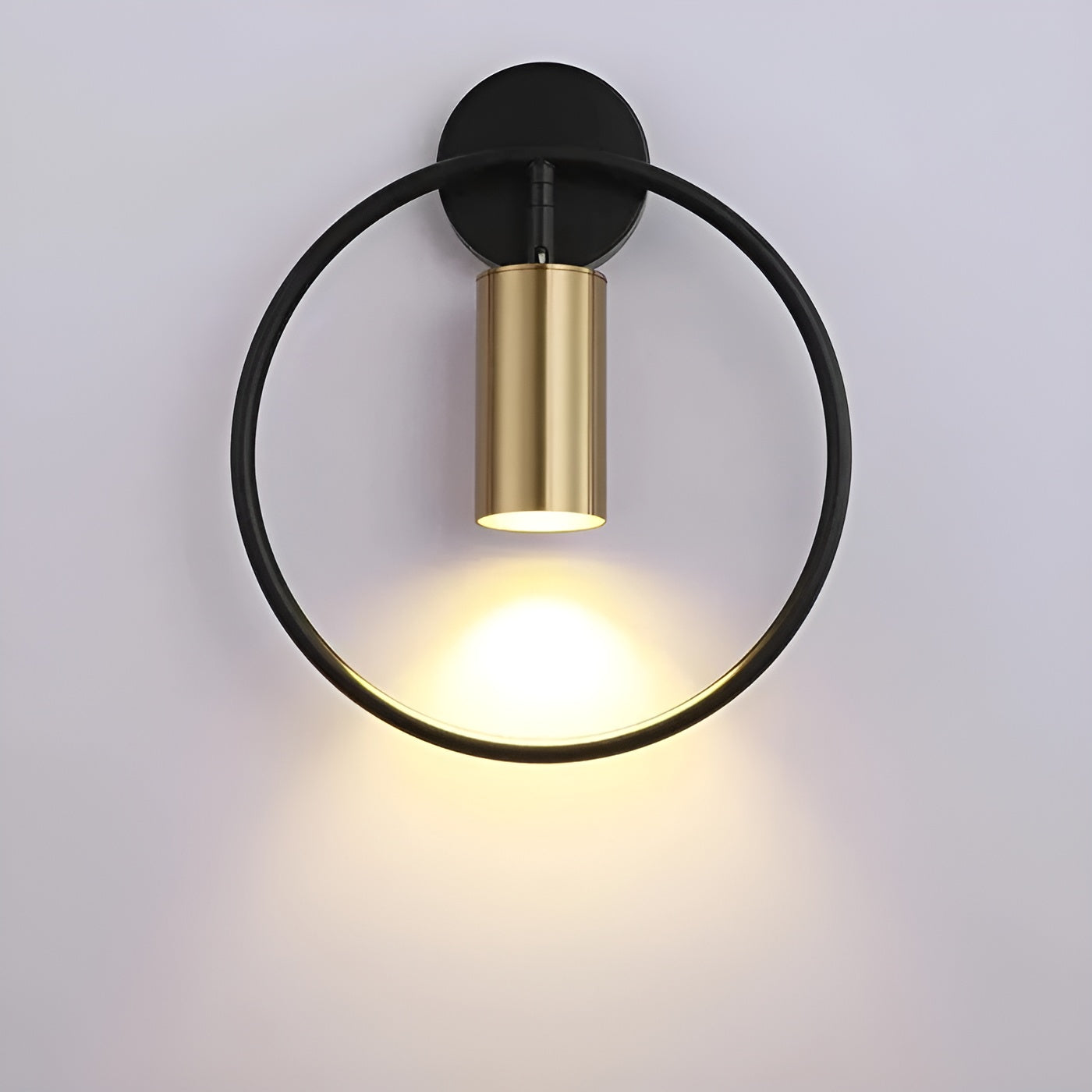 RadiantRing – Moderne LED Wandlamp met Ringdesign