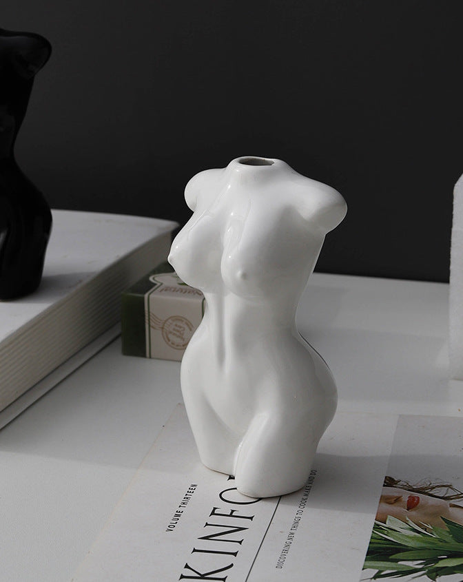 Ilaria – Venus Body Vaas