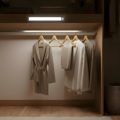 Oplaadbare wandlamp van ijzer met geïntegreerde LED – Bonq