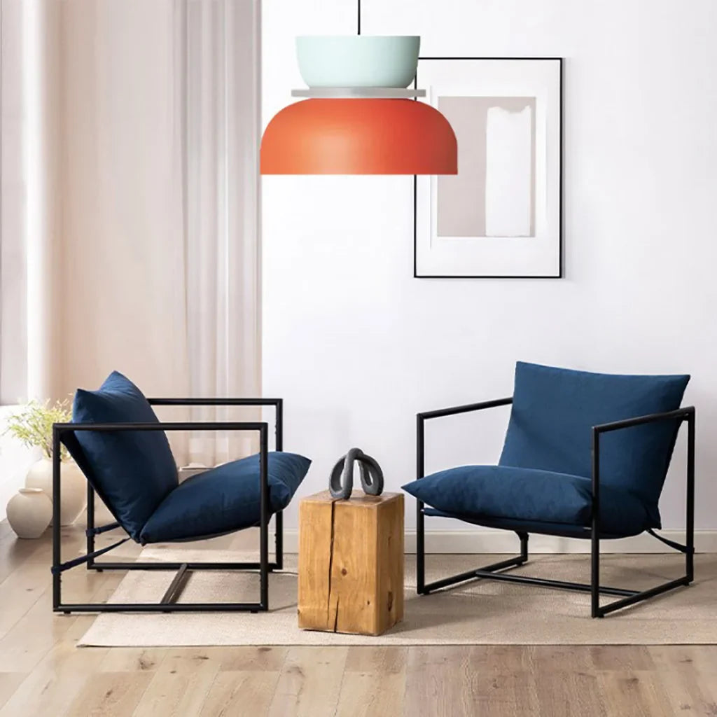 hanglamp van aluminium met een matte coating.– Bonq