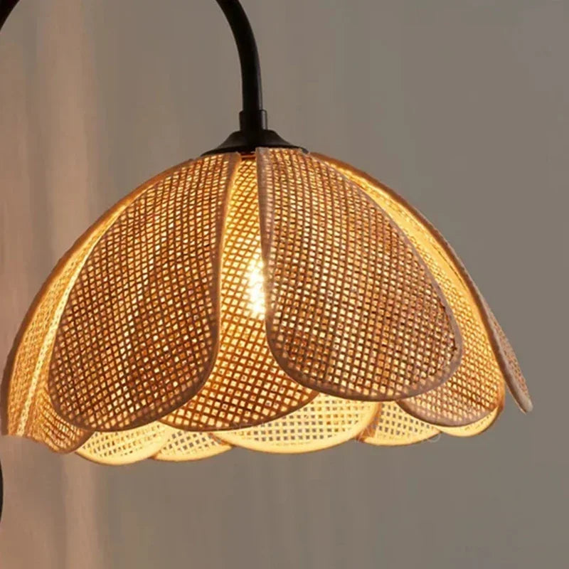 Zeyara™ Japanse Rotan Bloemblaadje Wandlamp