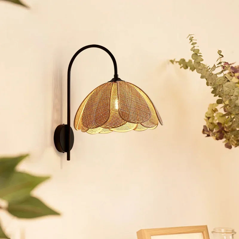 Zeyara™ Japanse Rotan Bloemblaadje Wandlamp