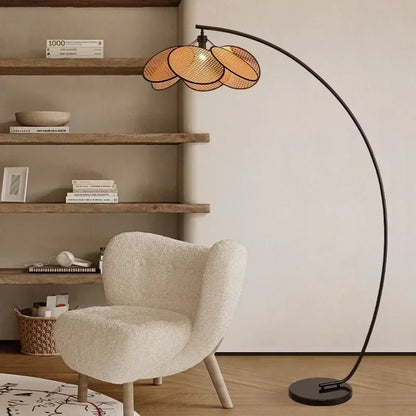 Calora™ Nordic Rotan LED Vloerlamp