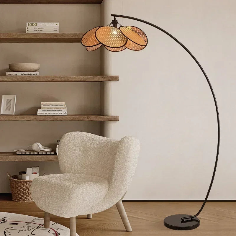 Calora™ Nordic Rotan LED Vloerlamp