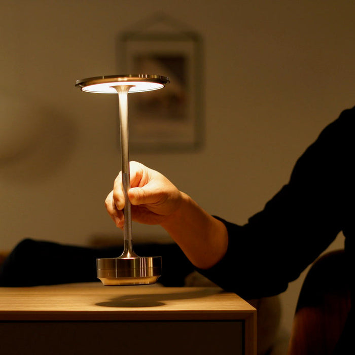 Tafellamp van aluminiumlegering met oplaadbare LED – Bonq