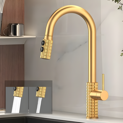 AureaArc – Antiek Messing Keukenmengkraan met Uittrekbare Sproeikop