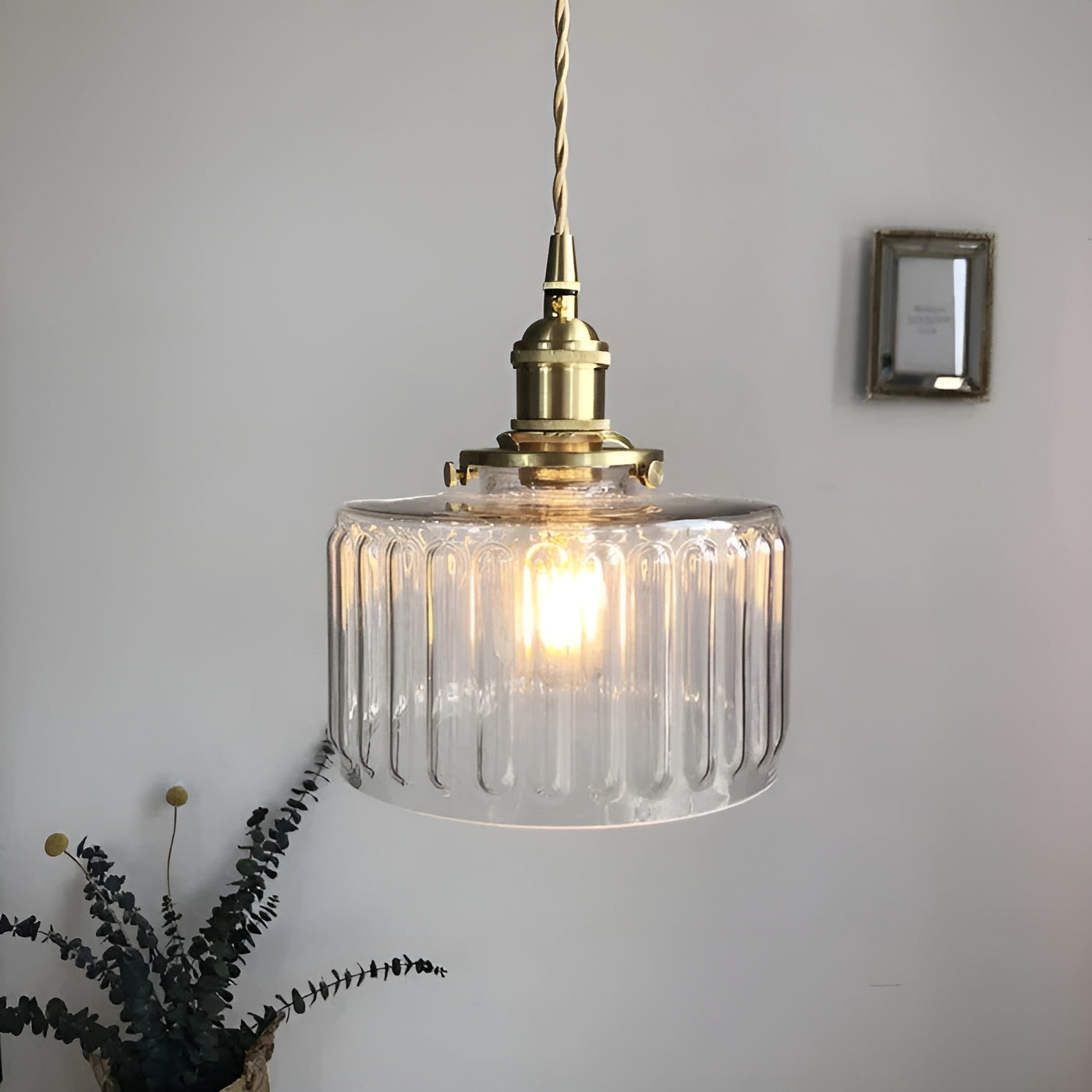 Aurivida Lamp – Elegante Glas Hanglamp met Koperen Accenten