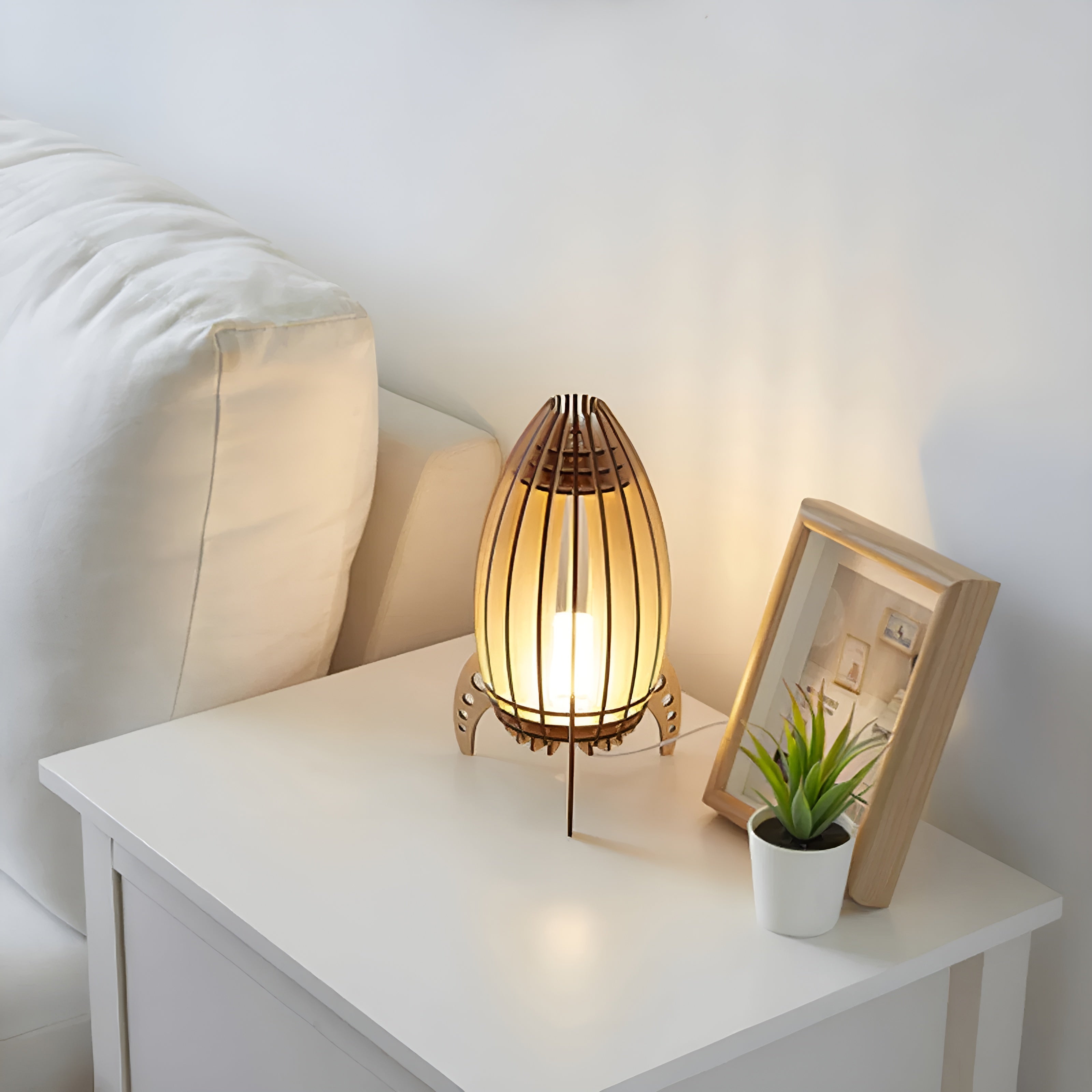 RocketWood – Houten Nachtlamp in Raketten-Design