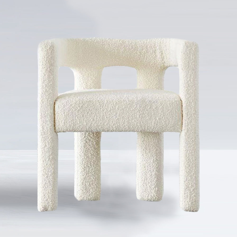 Lumière Chair – Moderne Bouclé Fauteuil met Omhullend Design