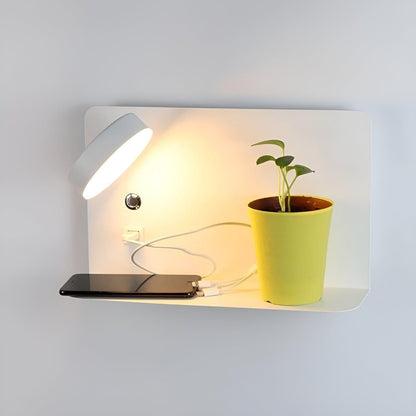 BedsideBeam – LED Wandleuchte mit USB-Lader