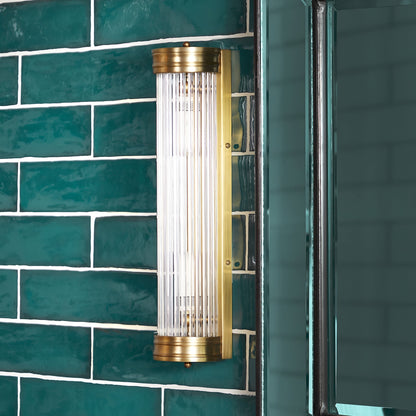 Celvéra – Art-Deco Wandlamp met Zachte Glans