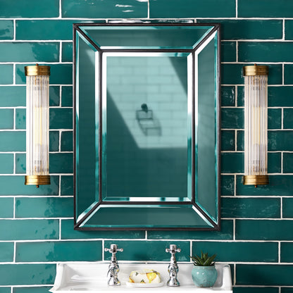 Celvéra – Art-Deco Wandlamp met Zachte Glans